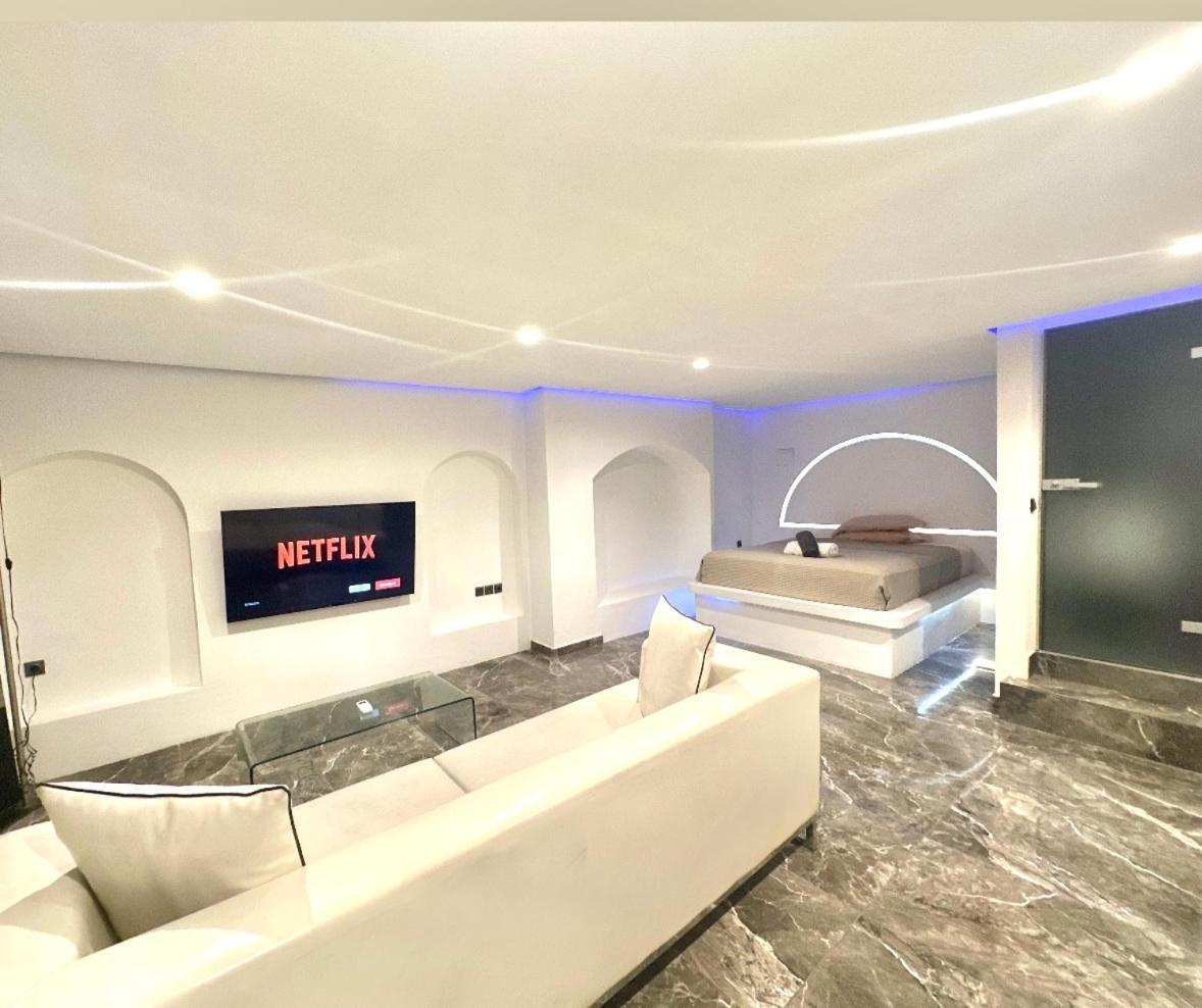 Cute Private Studio With Yard Θεσσαλονίκη Εξωτερικό φωτογραφία