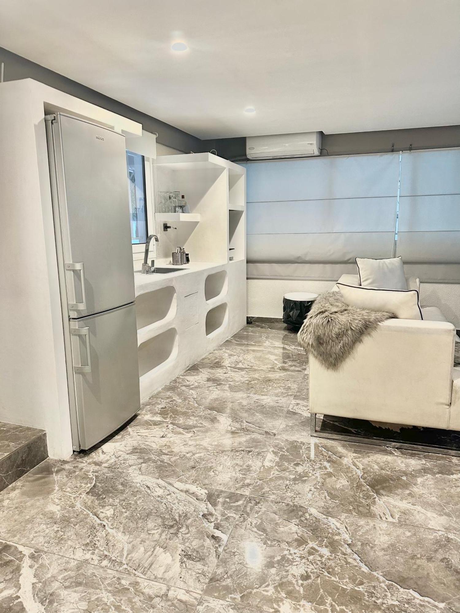 Cute Private Studio With Yard Θεσσαλονίκη Εξωτερικό φωτογραφία